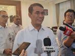 Menteri-Pertanian-Mentan-Andi-Amran-Sulaiman-ketika-ditemui-di-kediaman-pribadinya.jpg