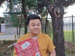 SUPORTER-INDONESIA-Nanda-29-seorang-warga-Bali-yang-hendak.jpg