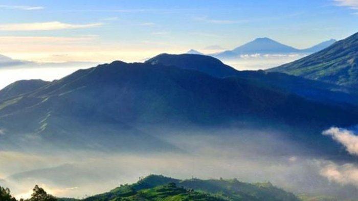 Bukit-Awan-Sikapuk-Wonosobo.jpg